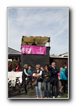 [Click to enlarge image]